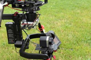 Drone camera infrarouge optris pi450 couplee avec une Go Pro