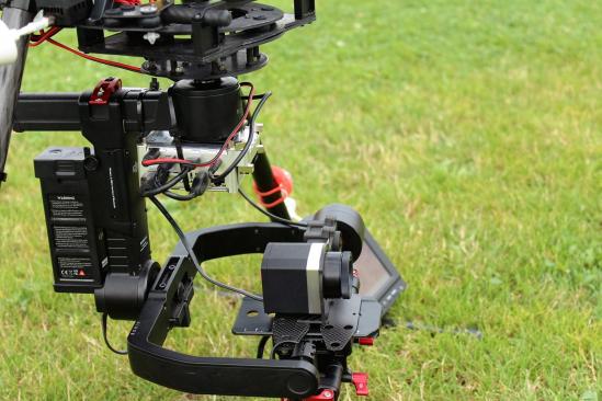 Nacelle gstabi H3 adapté sur un drone 