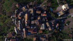 Photo aérienne par drone village corse Olleta-di-tuda