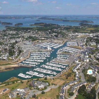 Arzon en vue aérienne photographié par drone