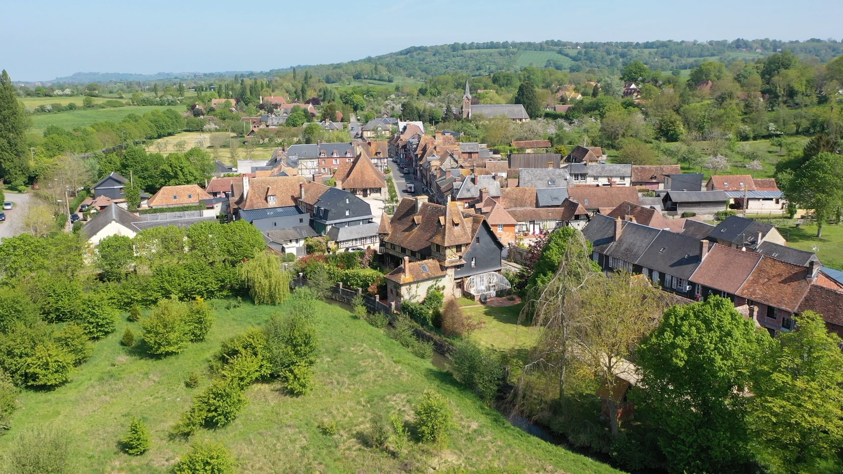 Beuvron-en-Auge Calvados photographie par entreprise de drone