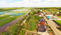 Beuzeville la Bastille, dans la Manche en vue aérienne