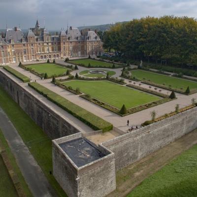 Photo aérienne du château de Eu en Normandie
