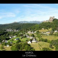 Commune de Murol, en photo aérienne par drone
