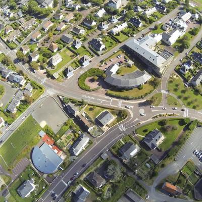Coutances dans la Manche en vue aérienne