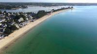 Fouesnant photographié par un drone en vue aérienne