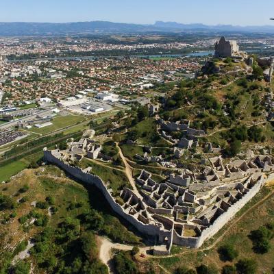 Le château de Crussol, photographie aérienne par drone