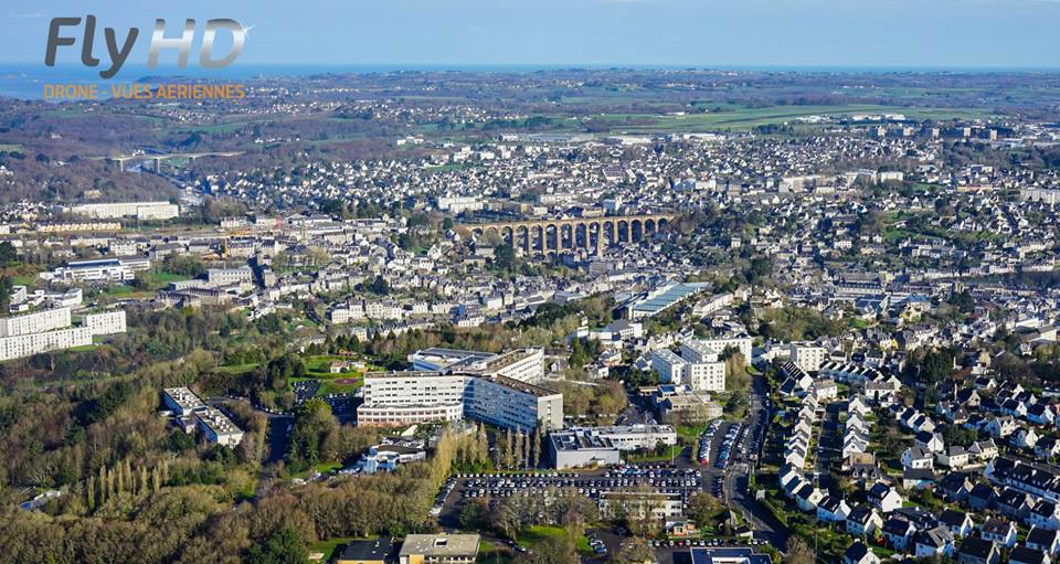 Morlaix en Bretagne photographié par un drone