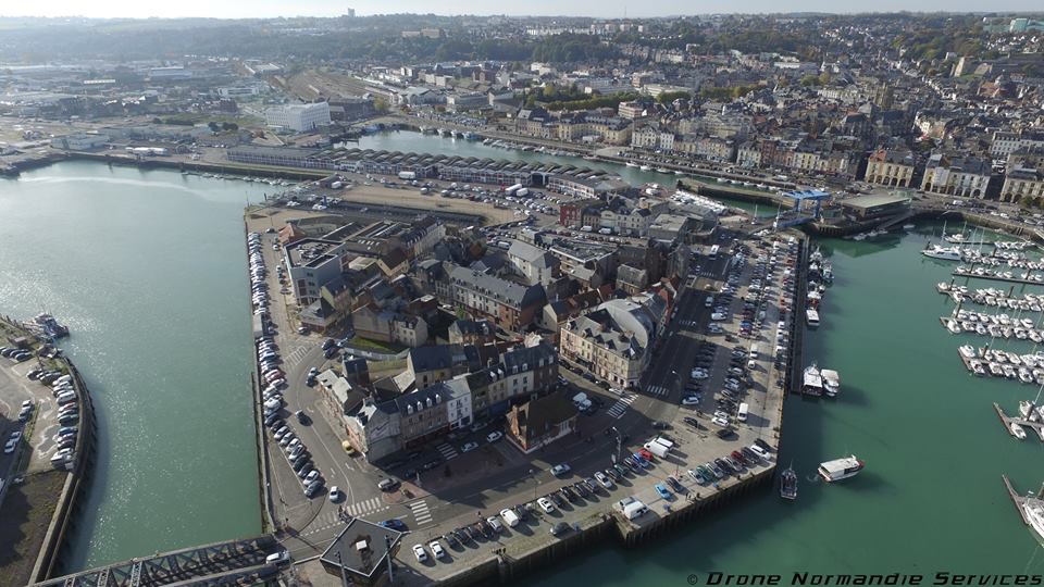 Photo aérienne de Dieppe ville de Normandie