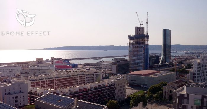 Photo aérienne de Marseille photographiée par un drone