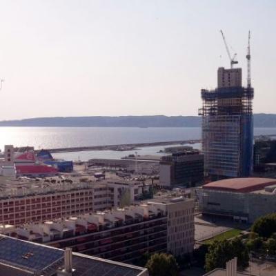 Photo aérienne de Marseille photographiée par un drone