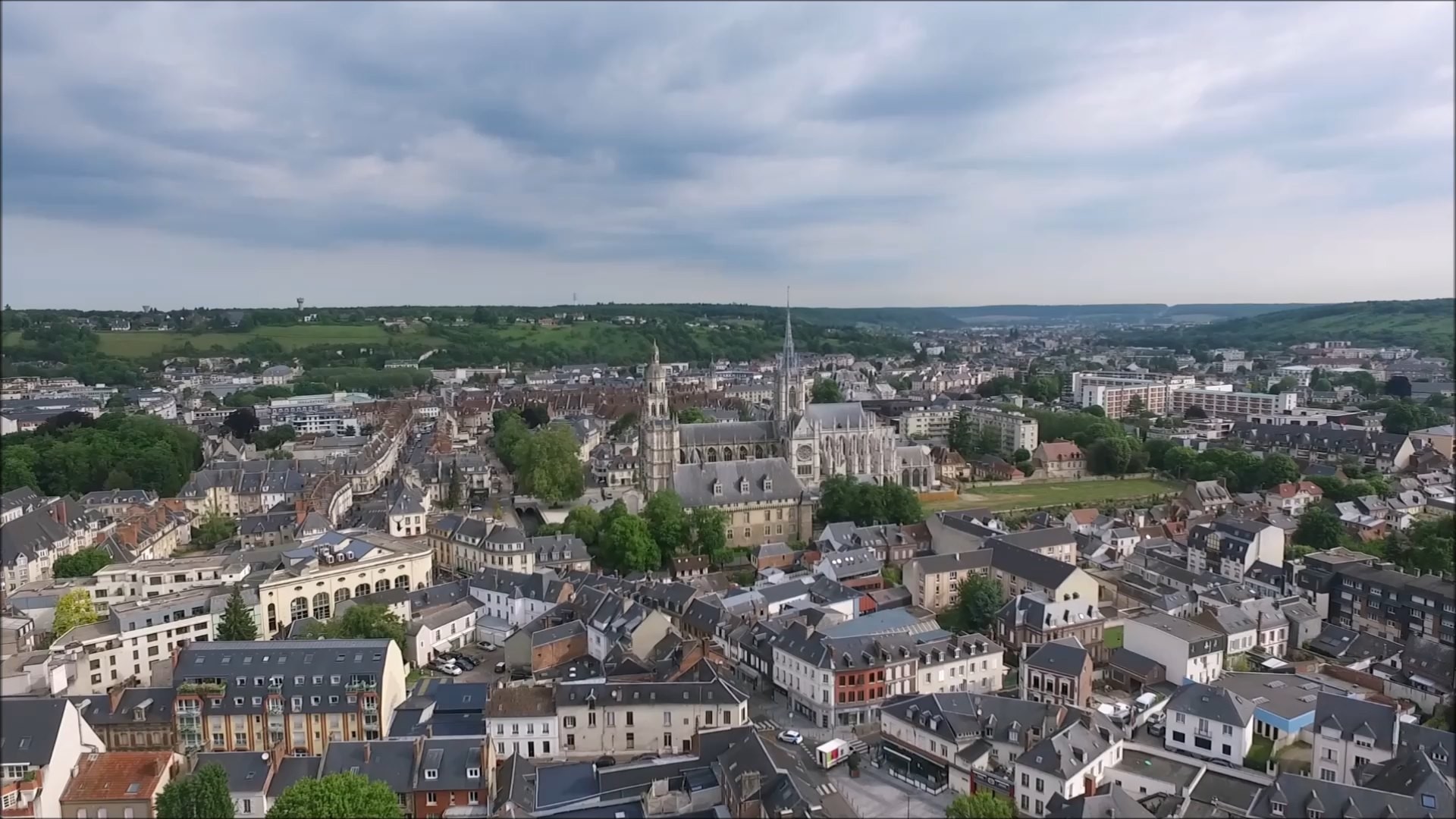 Photo aérienne Evreux par drone Eure en Normandie