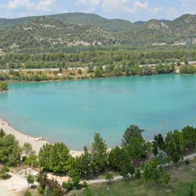 photo aérienne par drone de Peyrolles-en-Provence