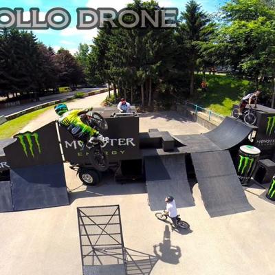 Photo aerienne saut de moto photographié par drone