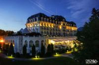 photo de l'Imperial Palace d'Annecy, vue nocturne