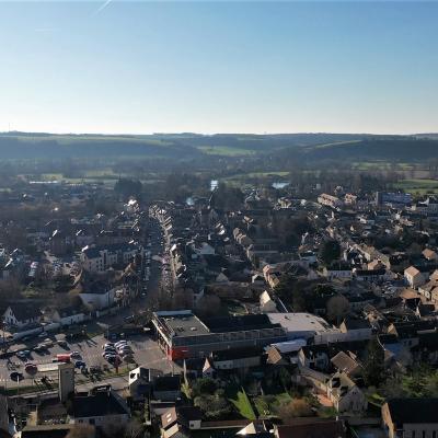 Photo aérienne par drone de Pacy-sur-Eure dans l'Eure en Normandie