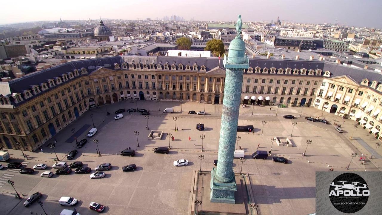 Place Vendôme à Paris photographiée par un drone