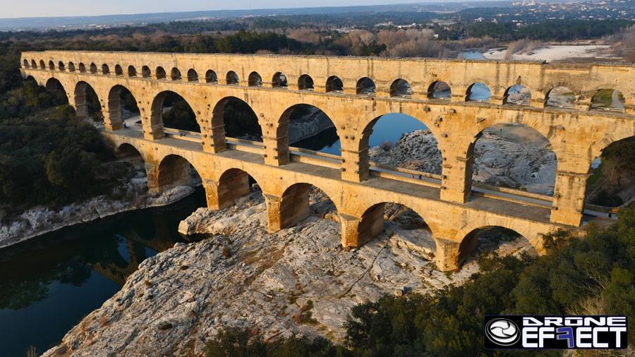 Pont du Gard en photo aérienne par drone