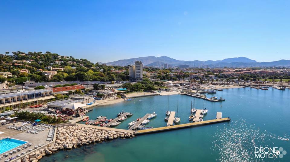 Pullman Palm Beach de Marseille en vue aérienne