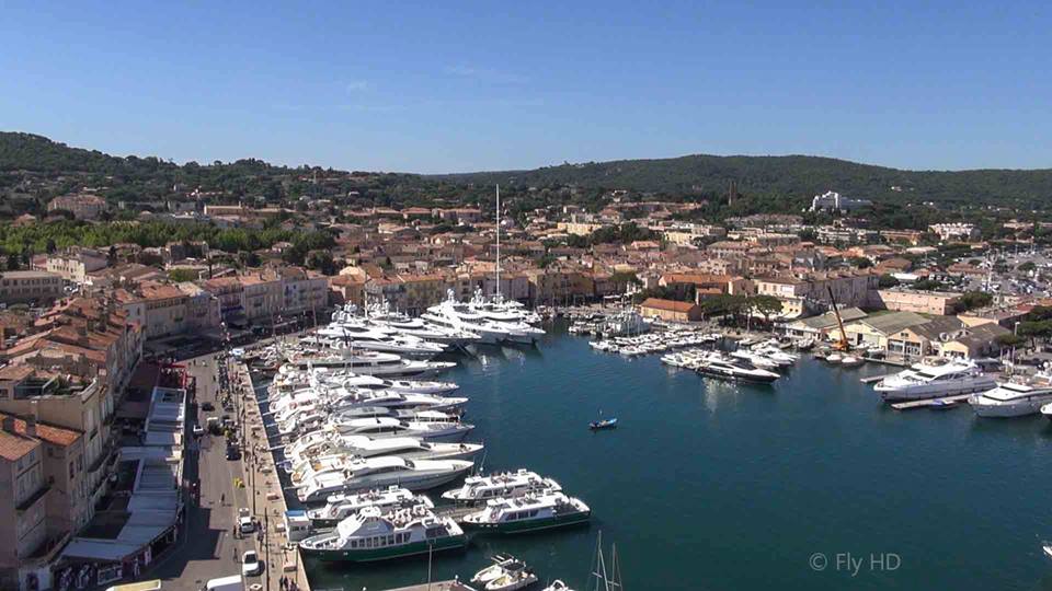 Saint-Tropez en vue aérienne photographié par drone