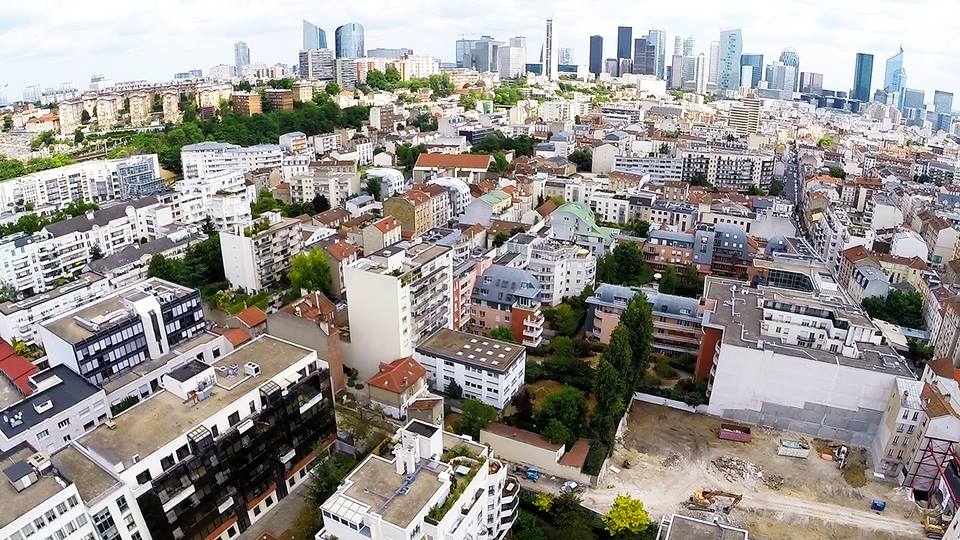 Suresnes en Ile de France vue du ciel