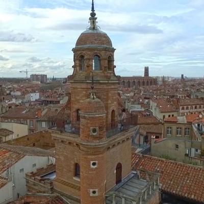 Toulouse en vue aérienne d'un drone