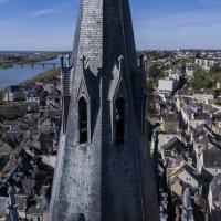 Ville de Blois en vue aérienne par drone