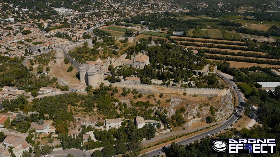 Villeneuve-lès-Avignon, Gard, en région Occitanie en vue aérienne