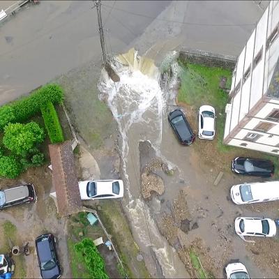 Vue aérienne pour journaliste photographiée par drone