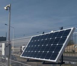 Camera pour time lapse alimentee par panneaux solaires