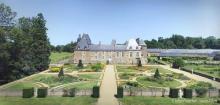 Château en vue aérienne par pilote drone Angers