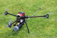 Drone pulvérisateur pour tuer frelons asiatiques