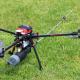 Drone tueur de frelons equipe de sa lance