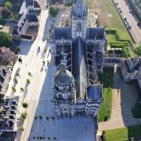 Eure en drone photo aerienne de la cathedrale evreux a20211202 111820 2