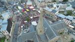 Fete foraine vue du ciel par drone