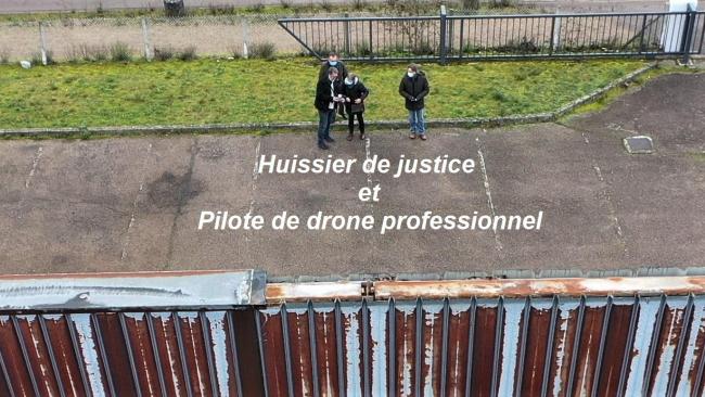 Des Huissiers