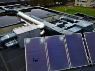 Inspection de bâtiment par vue aérienne de drone
