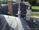 Inspection de toiture de château pilote drone Angers