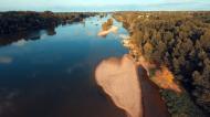 La loire vue du ciel par un drone centre val de loire