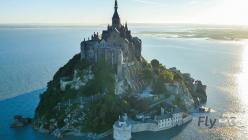 Le mont Saint Michel photographie par un drone