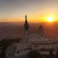 Marseille vue du ciel par un drone, vidéos aériennes