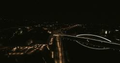 Photo aérienne de nuit par drone