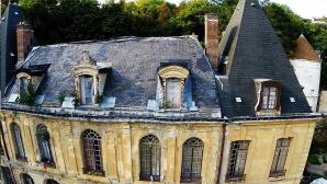 Photo aérienne façade monument historique