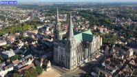 Photo aérienne par drone cathédrale de Chartres en Eure-et-Loir 1