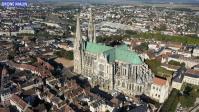 Photographie aérienne par drone cathédrale de Chartres en Eure-et-Loir 12