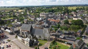 Photo aerienne par drone de bourgtheroulde 20240614 070054