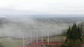 Photo aérienne par drone mémorial de la poche de falaise la Manche 50