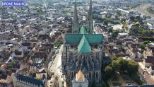 Photographie aérienne par drone cathédrale de chartres 5