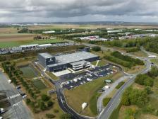 Pilote drone Hauts de France bâtiment industriel zone d activités Arras