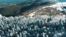 Télépilote de drone sur Foix pour vue aérienne en Ariège